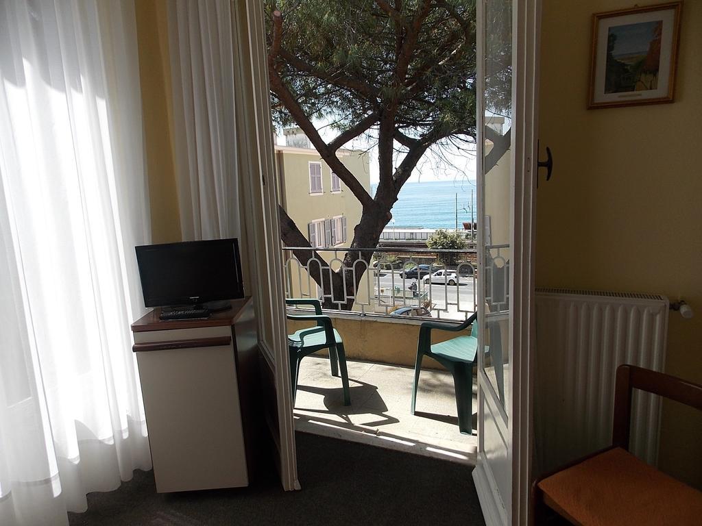 Hotel Arco Del Sole Lavagna Rum bild